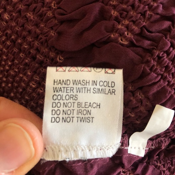 Burgundy embroidered stretch top - Picture 5 of 6